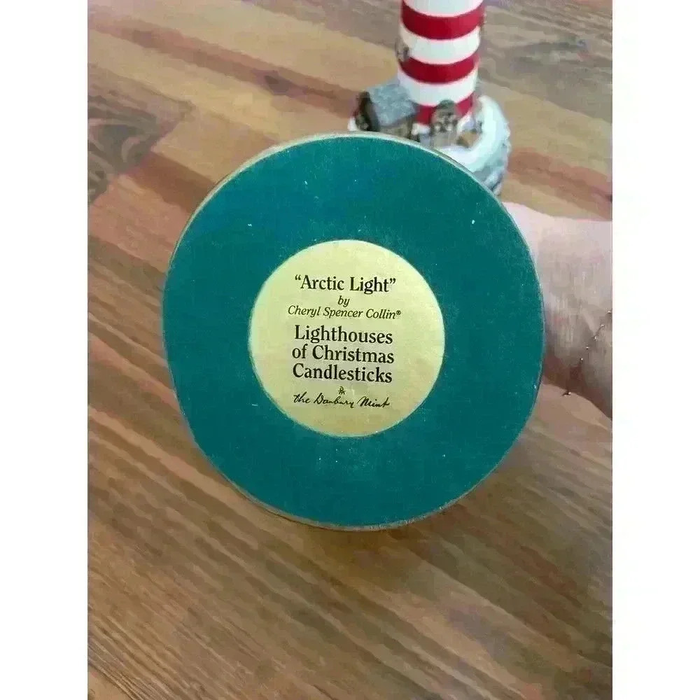 Danbury Mint Polar Lights Night Before Christmas & Artic Lights Candlesticks(2) - Picture 6 of 7
